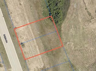 2013 & 2017 Heights Ave, Burlington, ND 58722