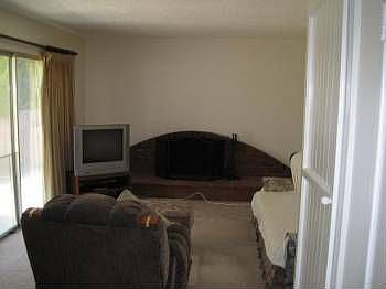 2nd image of 8921 Idyllwild Ln