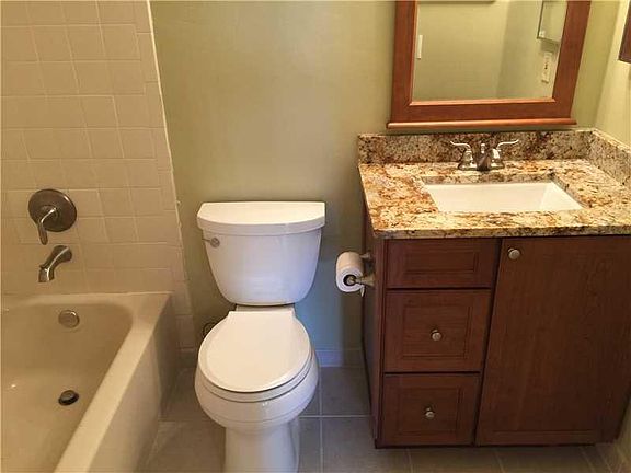 5th image of 2424 NW 89th Dr #2424