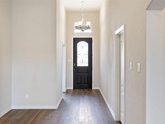 2nd image of 7616 Echo Hill Ln