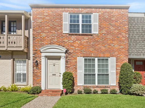 2105 Winrock Blvd #48, Houston, TX 77057