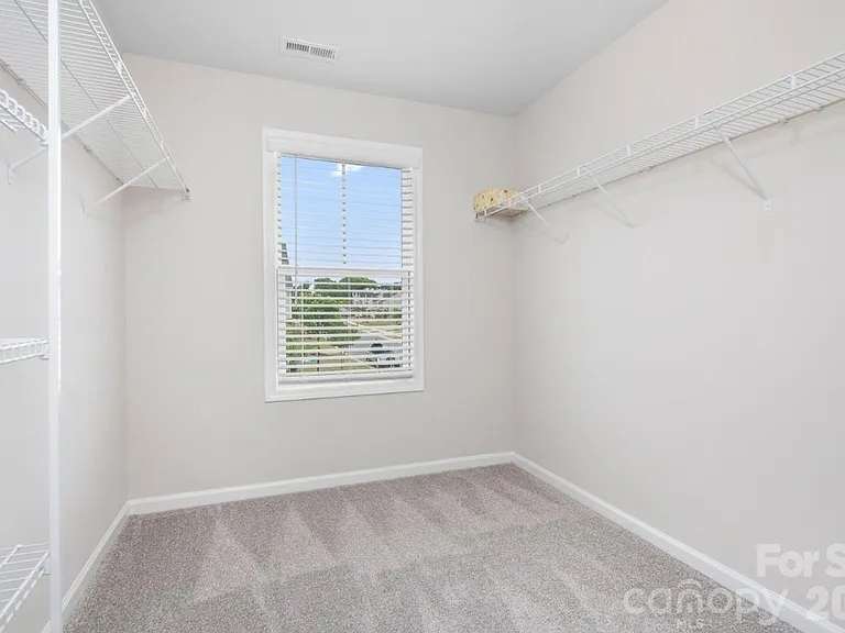 3745 Yorkshire Pl — Photo 24
