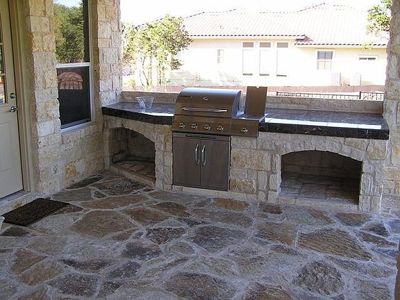 Outdoor kitchen
