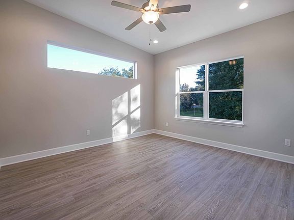 4th image of 2176 Capital Cir SE #110