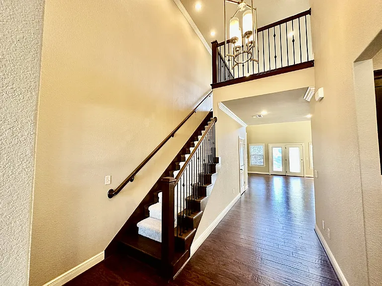 6613 W Valley View Rd — Photo 5