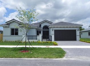 9335 SW 173rd Ter, Palmetto Bay, FL 33157