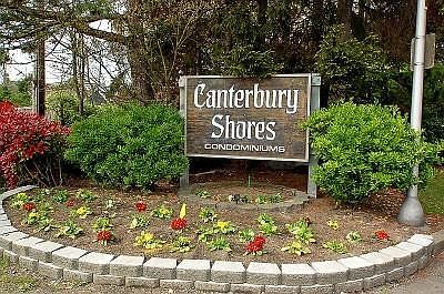 2nd image of 2502 Canterbury Ln E APT 109