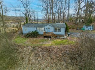 309 Bob Jobe Rd, Gray, TN 37615