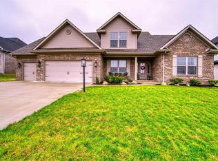11001 Sable Ridge Dr, Evansville, IN 47725