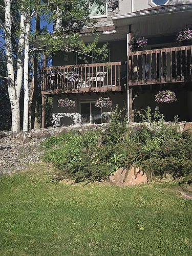 8909 Saddleback Rd Photo 1