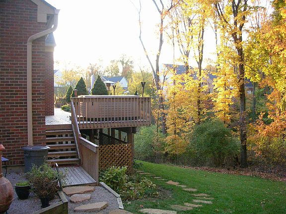 Back entry to deck
