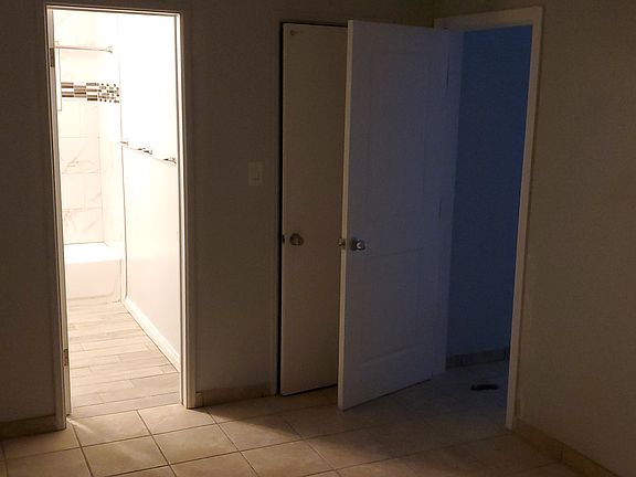 3rd image of 4358-60 Altadena Ave