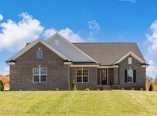 3211 Reserve Pkwy, La Grange, KY 40031