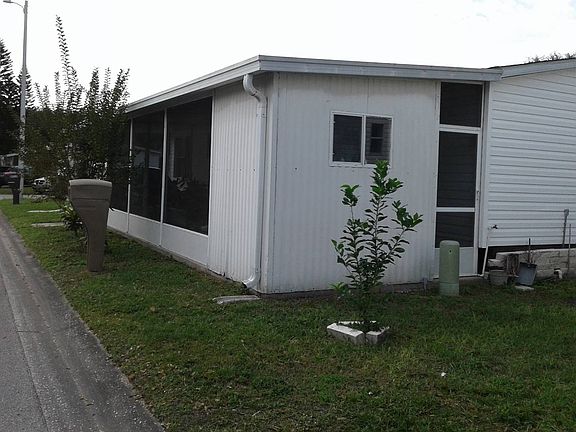 4th image of 8713 Barcin Cir