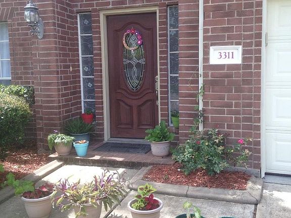 2nd image of 3311 12 Oaks Ln