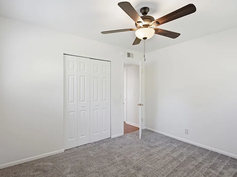 316 Lorna Dr — Photo 24