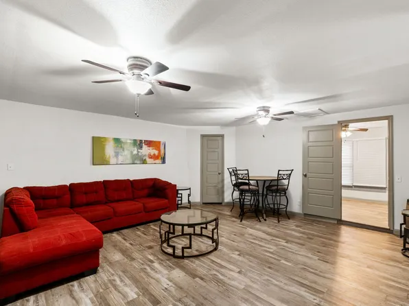 3106 N Zarzamora St, San Antonio, TX 78201