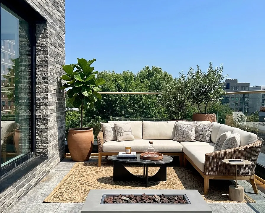 2366 Bedford Ave #651