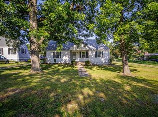 41 Ridge Rd, Blackstone, VA 23824
