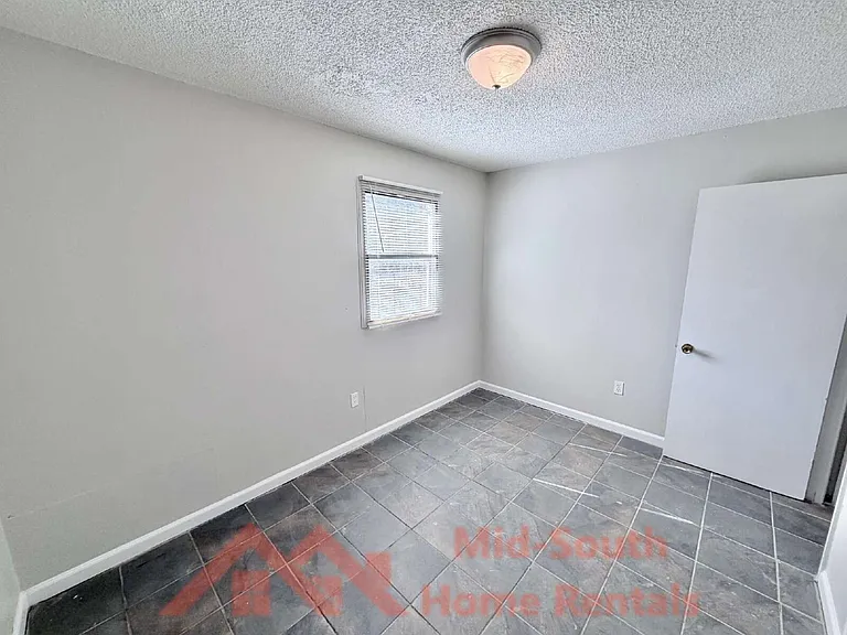 3205 Madewell Dr — Photo 6