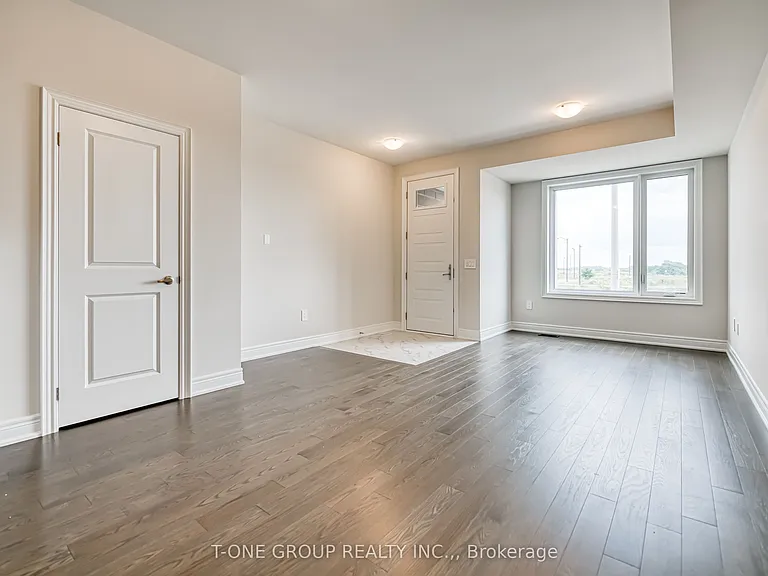 54 Selina Rose St — Photo 10