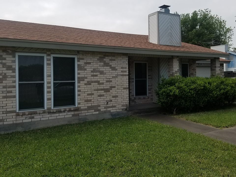 1st image of 1417 Palm Ave