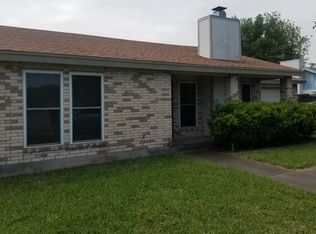 1417 Palm Ave, Kingsville, TX 78363