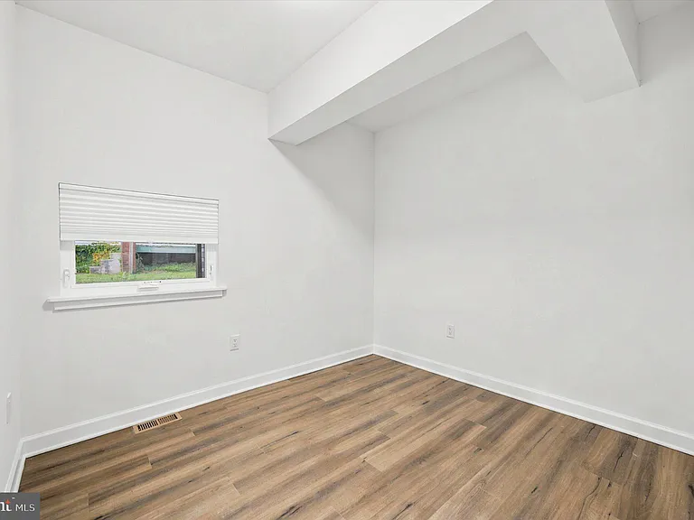 514 Ryers Ave #A — Photo 16