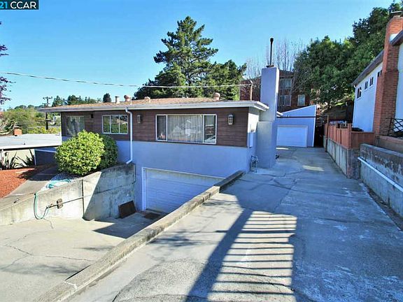 2nd image of 336 Shirley Vista St