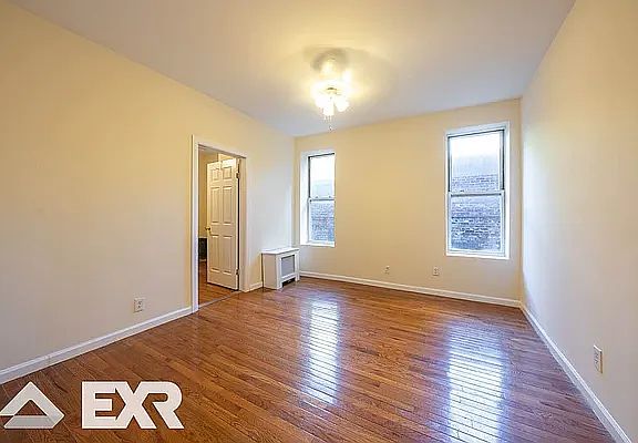 5th image of 215 W 116th St #1G