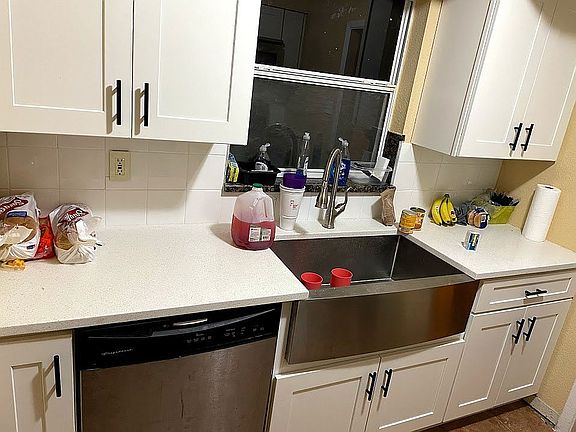 2nd image of 10932 N Hyacinth Ave