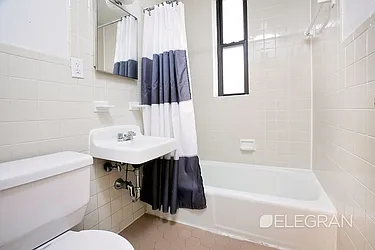 Rented by (Legacy) Elegran
