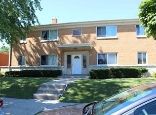 2071 S 74th St, Milwaukee, WI 53219