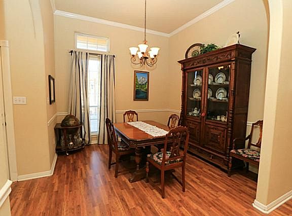 4th image of 1510 Glen Eagles Ct