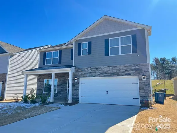 7711 Bainbridge Rd, Sherrills Ford, NC 28673