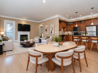 22150 Dewdney Trunk Rd #301, Maple Ridge, BC V2X 3H6