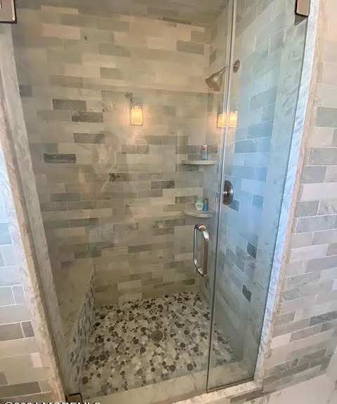 305 Newark Ave — Photo 14