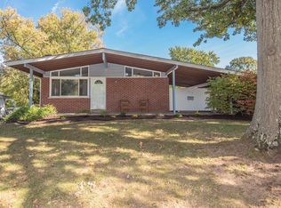 670 Jamaica Pl, Florissant, MO 63033