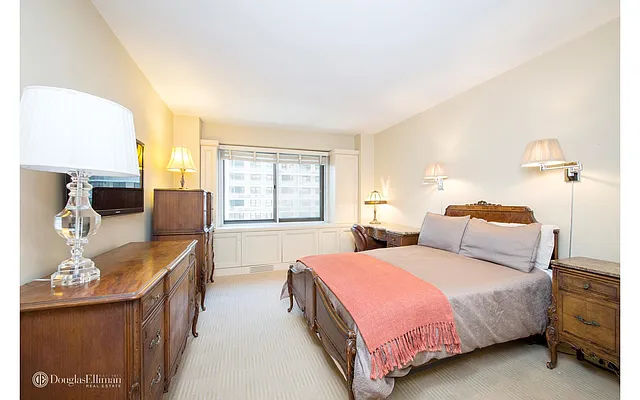 Sold by Douglas Elliman | media 5