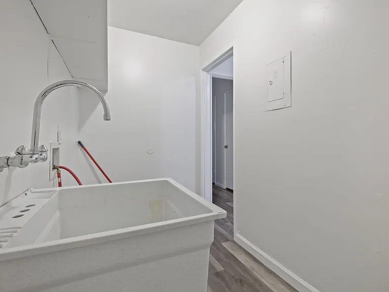 7719 Alexandria Pl — Photo 34
