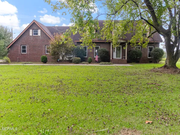 562 Pasture Branch Road, Rose Hill, NC 28458