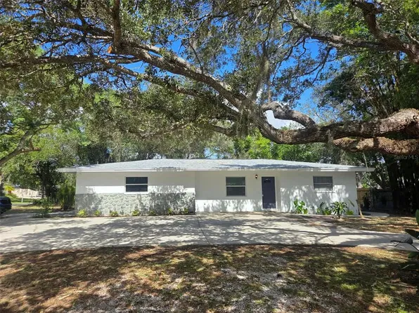 3101 Irving St, Sarasota, FL 34237