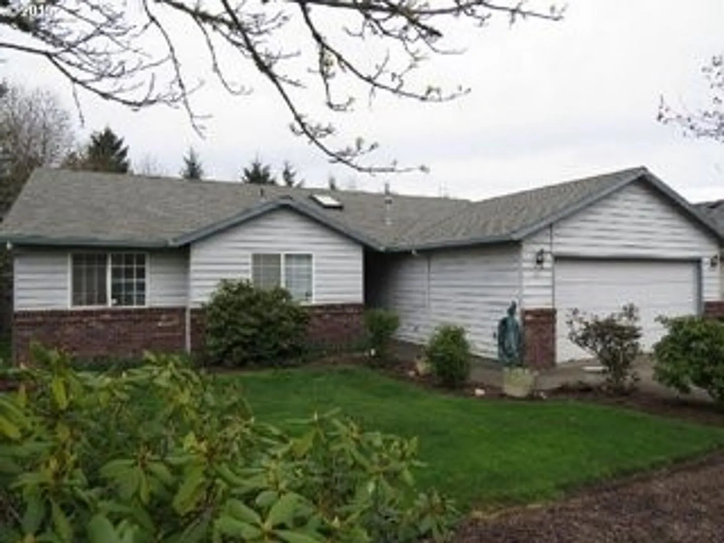 3 Bedroom Ranch with Large Garage & Great Backyard! — Photo 1