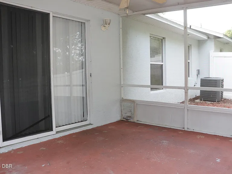 1061 Oak Forest Cir — Photo 12
