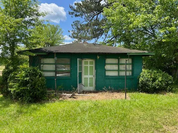 6185 Martha Berry Hwy NE, Armuchee, GA 30105