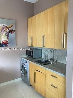 5th image of 2421 Lake Pancoast Dr APT 3B