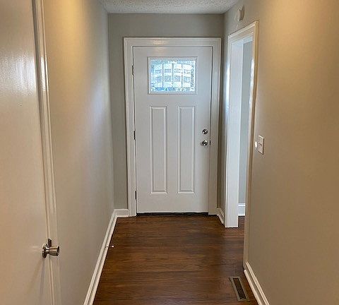 3rd image of 102 Highland Dr
