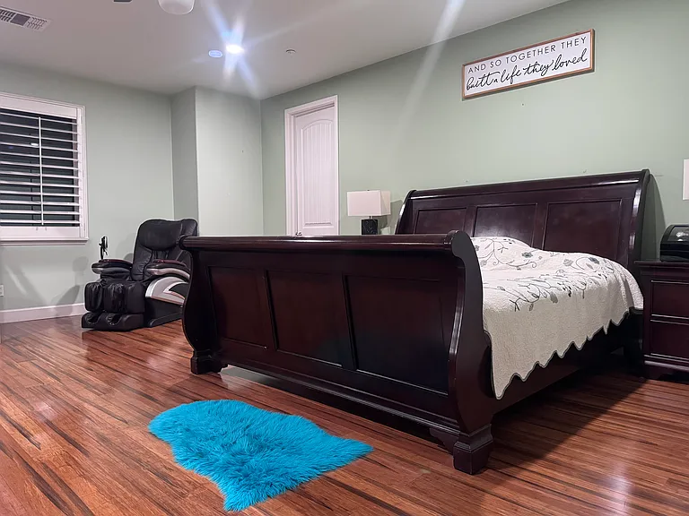 2055 Huntington Ct — Photo 14