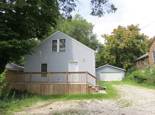 230 W Naperville Rd, Westmont, IL 60559