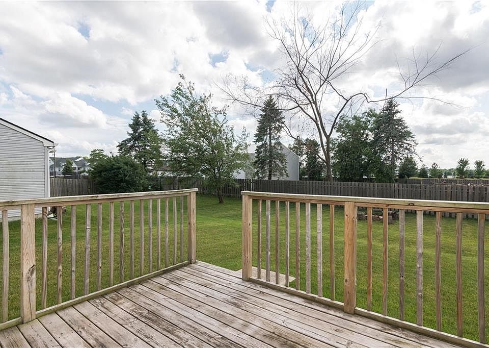 2nd image of 12371 Deerview Dr